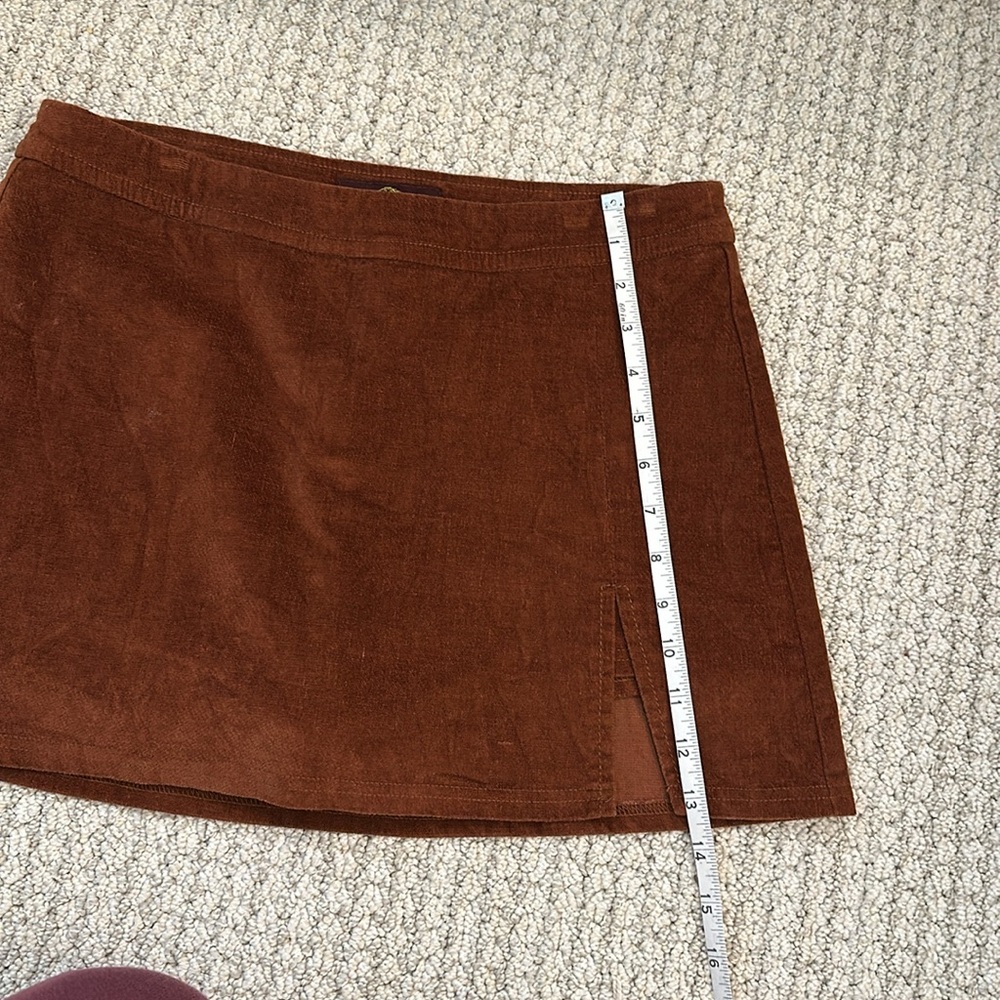 Vintage Jordache Brown Faux Suede Skirt with built in shorts - Picture 5 of 7